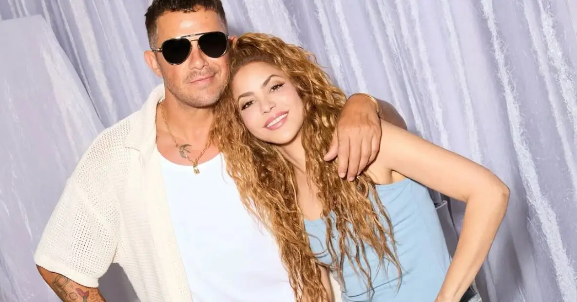 Alejandro Sanz, Shakira - Bésame