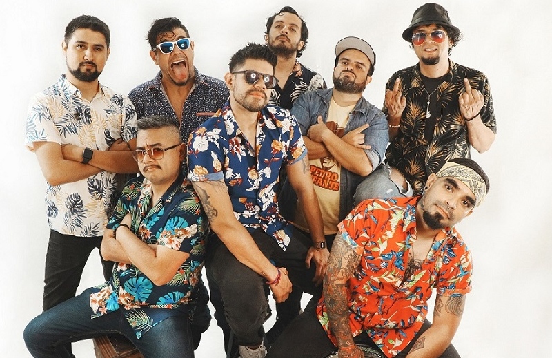 Banda veracruzana de ska, Los Tianguis, refrescan éxitos del ayer (+videos)