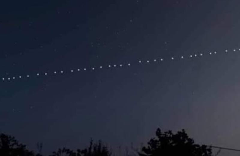 ¿Ovnis o satélites? Captan extraña línea de luces en el cielo de