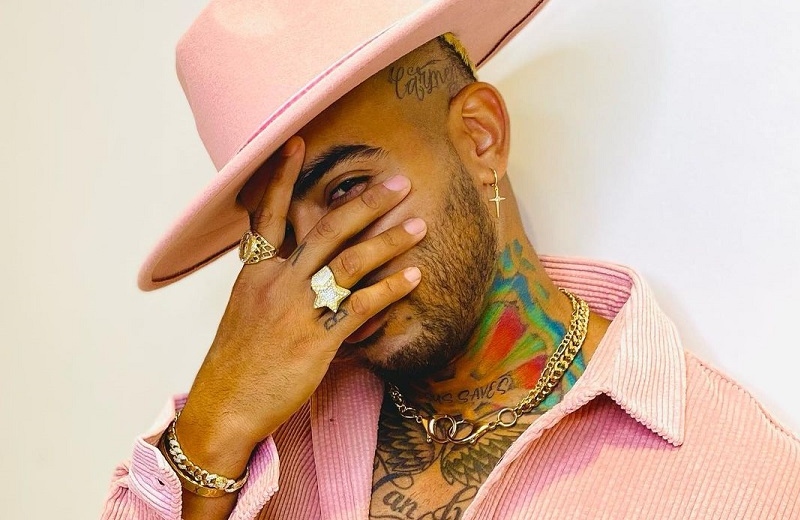 El boricua JBLVD le canta a 'La Vecina' (+video/fotos)