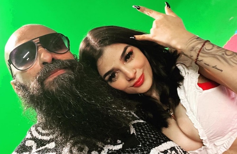Karely Ruiz lanzará video sin censura con Babo de Cartel de Santa
