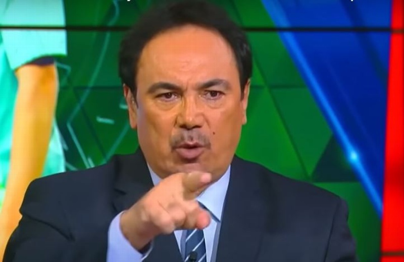 Hugo Sánchez se lanza con todo contra 'Chucky' Lozano (+video)