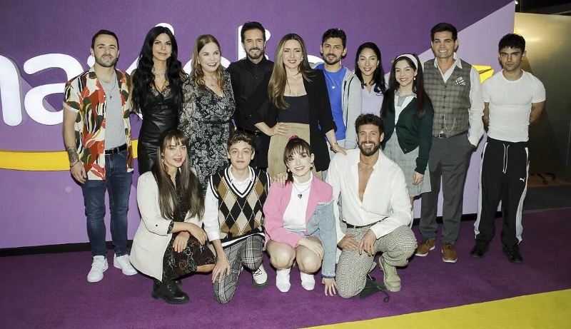 'Papás por conveniencia' arranca sus grabaciones con Ariadne Díaz y José Ron