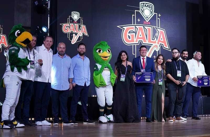 El Águila recibe premio en la Gala de la LMB (+fotos)