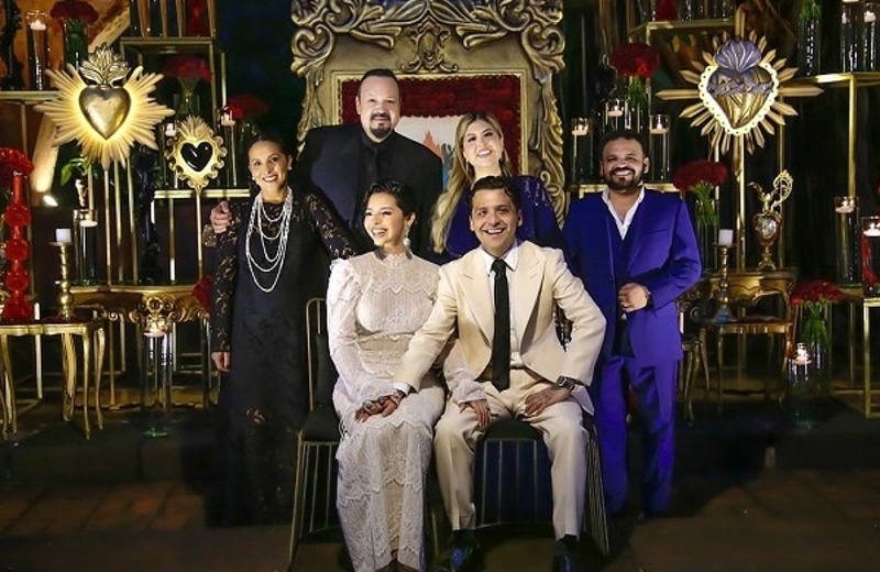 Filtran fotos familiares de la boda de Ángela Aguilar y Christian Nodal (+fotos)