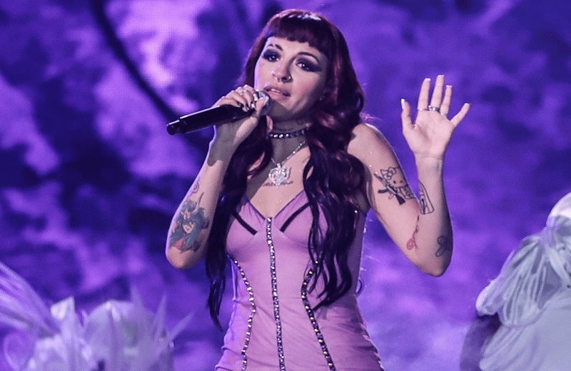 ¡Tracaaaa! Cazzu lanza nueva canción tras la boda de Christian Nodal (+video)
