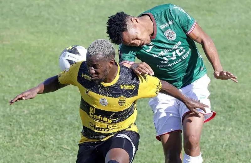 Estos son los jugadores que han muerto durante partidos de fútbol