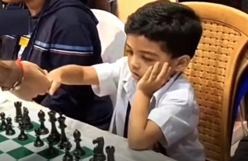 Niños de 3 años es el ajedrecista más joven en el ranking mundial