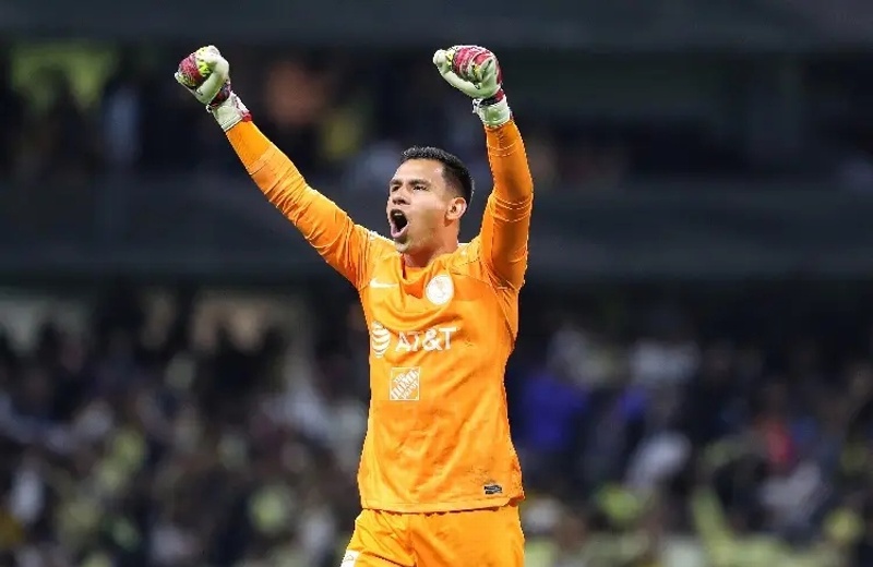 Malagón estalla contra señora que lo insultó (+video)