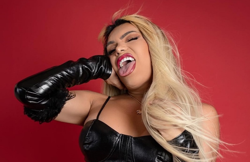 Examigo de Wendy Guevara exhibe presunto acoso de la influencer (+foto/video)