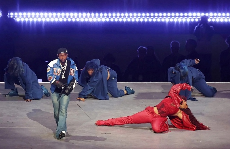 ¿No gustó? Kendrick Lamar ofreció show del medio tiempo del Super Bowl y esto pasó
