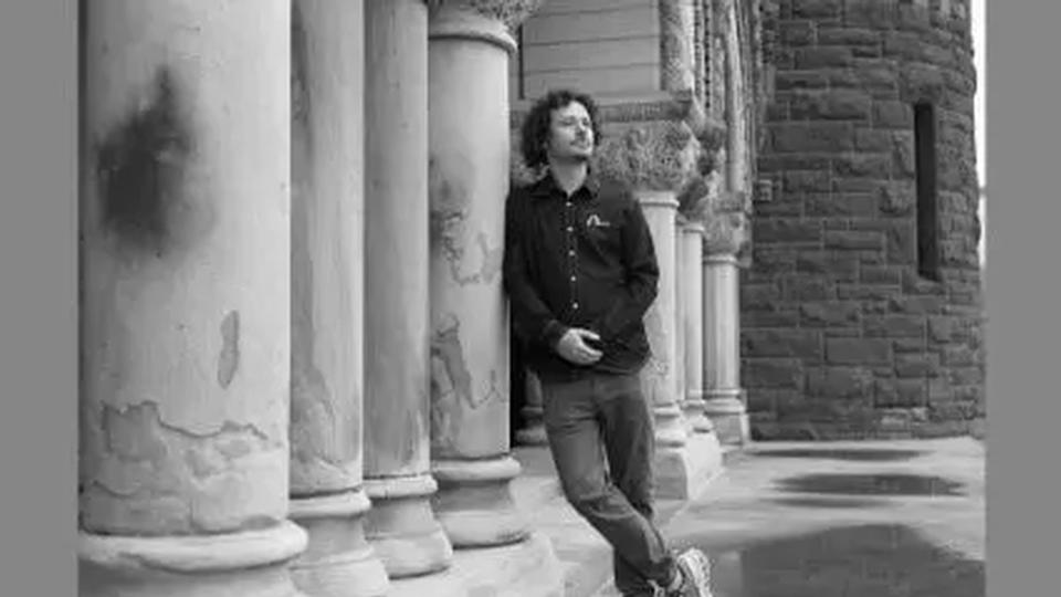 ¡Míralo  pues! Luisito Comunica imparte conferencia a estudiantes de Harvard ¡Viral! (+FOTO)