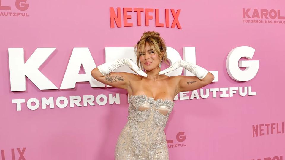Karol G rompe esquemas en 2025: Nuevo documental, look renovado y una canción que conecta con sus raíces