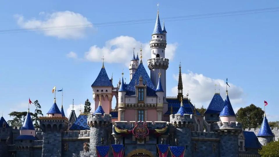 Disneyland arranca las celebraciones de su 70 aniversario
