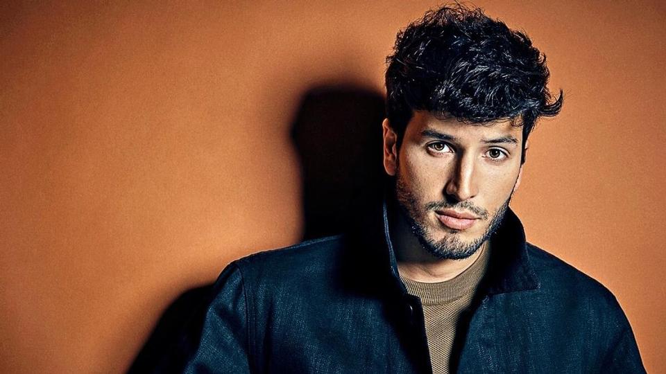¡Qué hermoso! Sebastian Yatra sorprende a novios el día de su boda (+VIDEO)