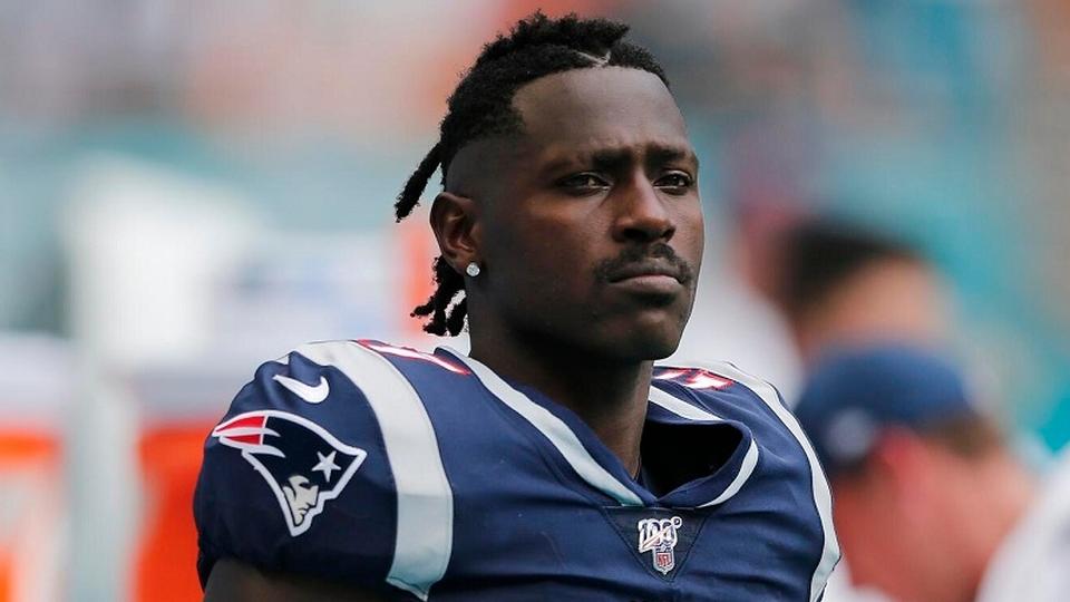 Por intento de asesinato, policía busca a Antonio Brown, exestrella de la NFL