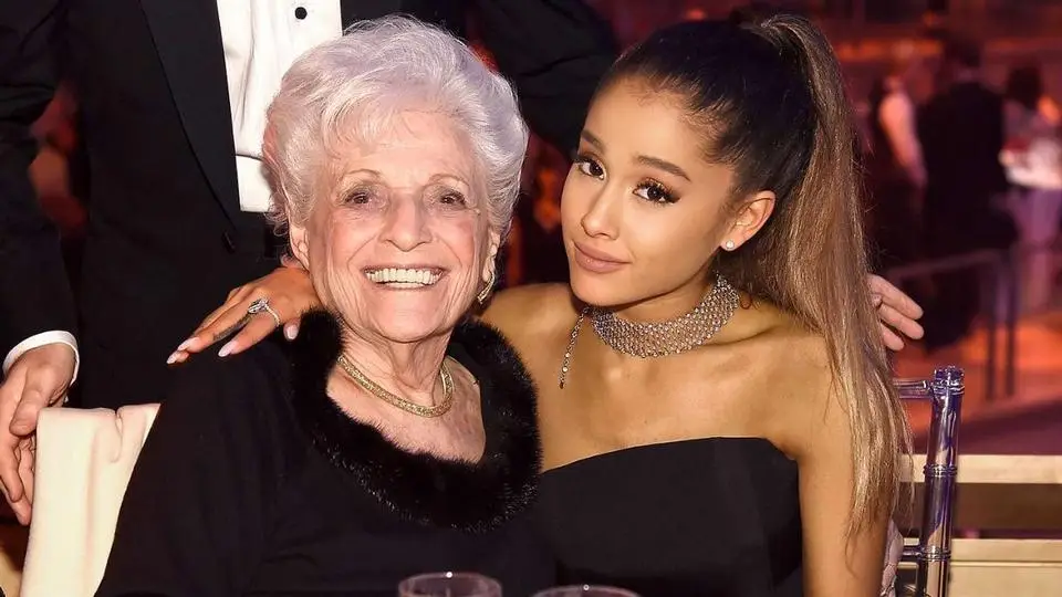 Ariana Grande está de luto; murió ‘Nonna’ Marjorie su abuela