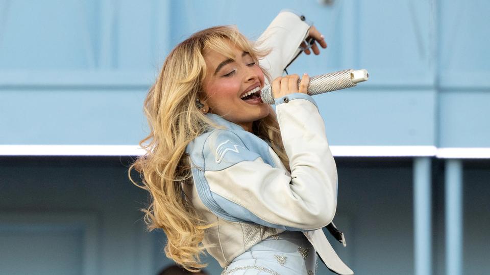 ¡Entérate! Sabrina Carpenter no quiere más celulares en sus conciertos.
