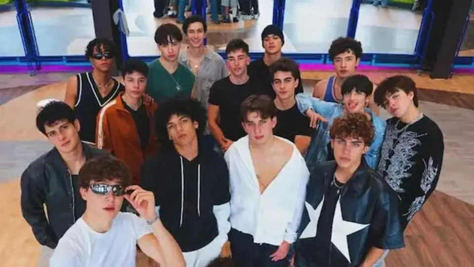 Llegan los BTS Latinos, no lo vas a creer