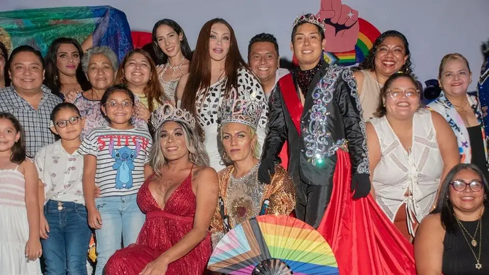 Coronan a los reyes de la 14va Marcha LGBTIQ+ Veracruz/Boca del Río (+fotos)