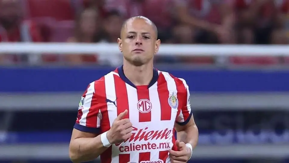 Chicharito ofrece disculpas públicas tras la polémica: 'Estoy escuchando y aprendiendo'