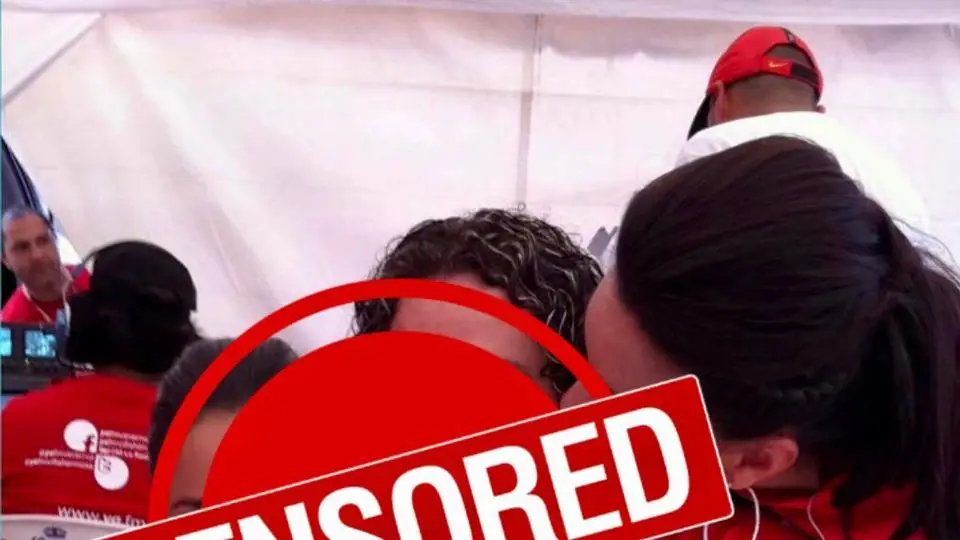 Paparazzi veracruzano capta a dos locutores ¡en la cama! +(foto)