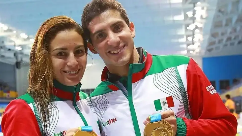 Revelan que Paola Espinosa fue obligada a mantener noviazgo con Rommel Pacheco (+videos)