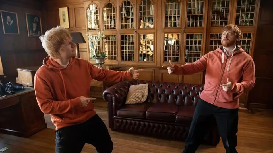 Rupert Grint protagoniza el nuevo videoclip de Ed Sheeran, 'A Little More'