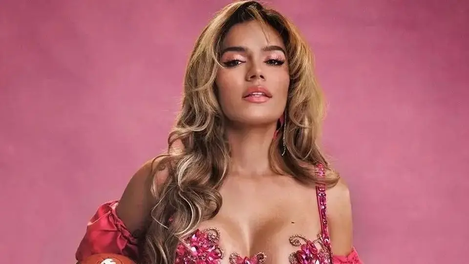 NFL: Karol G encabezará el show de medio tiempo