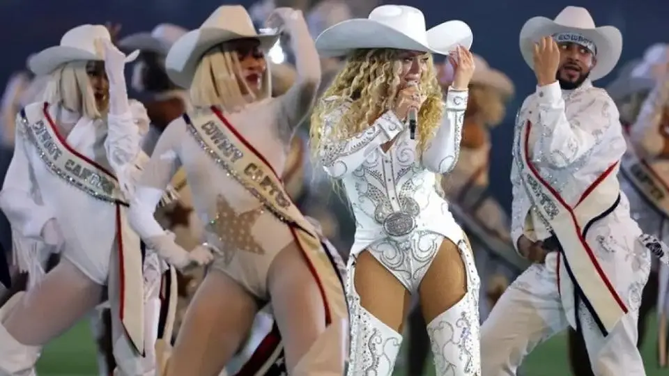 Beyoncé gana su primer Emmy por el espectáculo de medio tiempo 'Beyoncé Bowl'