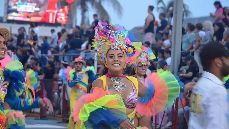 ¡Regresa el desfile del Carnaval de Veracruz del domingo en la mañana! 