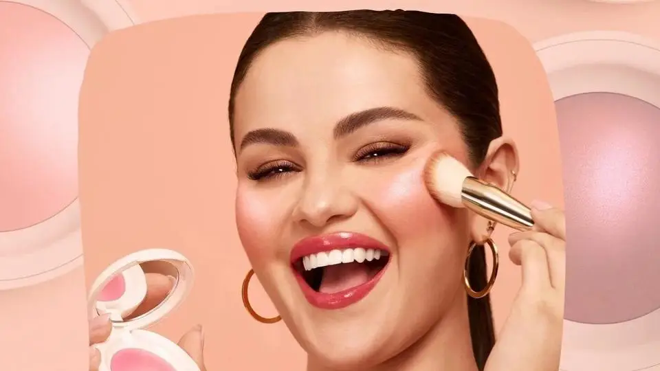 Selena Gómez hace picosa colaboración con Tajín (+FOTO)