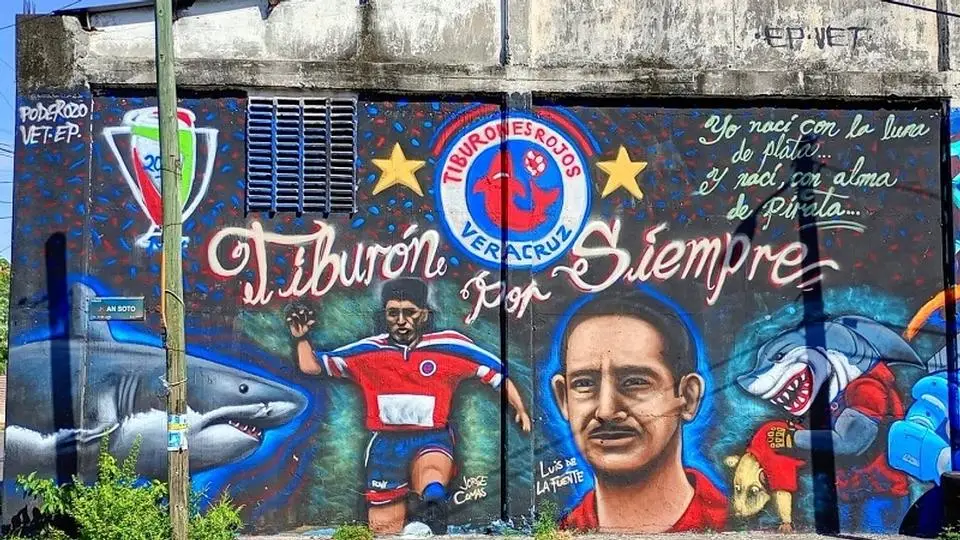Pintan mural de los Tiburones Rojos de Veracruz ¿Dónde está? (+fotos)