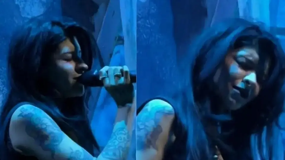Cazzu llora en pleno concierto ¿Se acordó de Nodal? (+video)