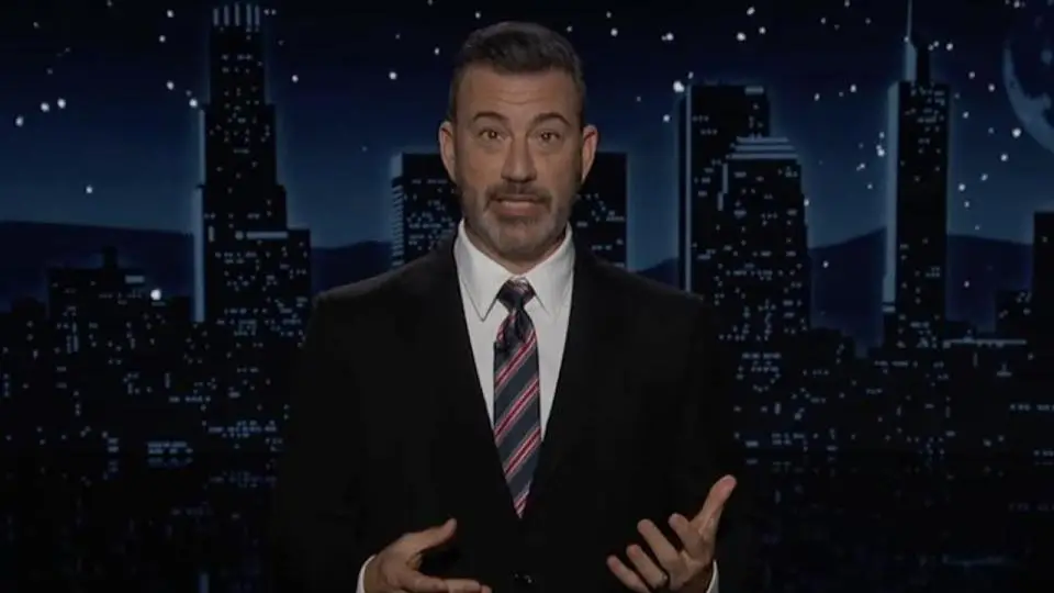 Jimmy Kimmel regresa a la televisión y se lanza contra Trump (+video)
