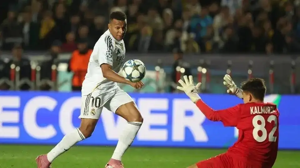 ¡Festín de goles y Mbappé figura en la goleada del Madrid en Champions! 