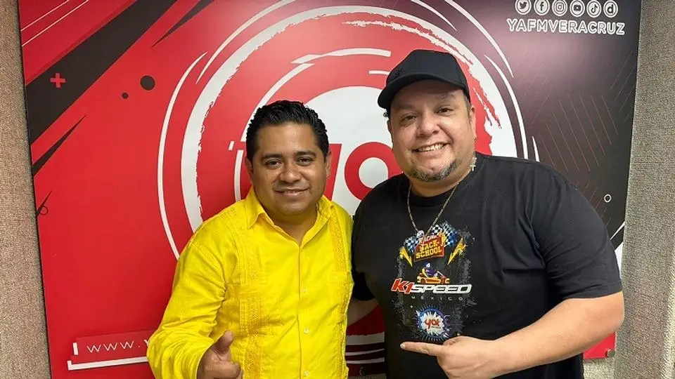 'Chiliwily Jarocho' se inscribe para Rey del Carnaval de Veracruz y Ya! FM 