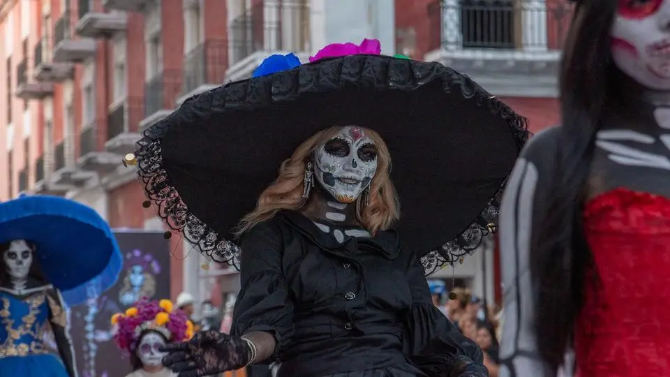 Fashion Show de Catrinas ¡Un espectáculo cultural sin precedente! (+fotos) Fashion Show de Catrinas ¡Un espectáculo cultural sin precedente! (+fotos)