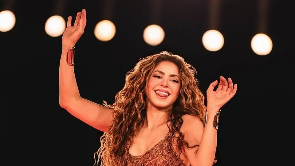 Shakira ofrece concierto privado en Televisa y puso a bailar a los famosos (+foto/videos)