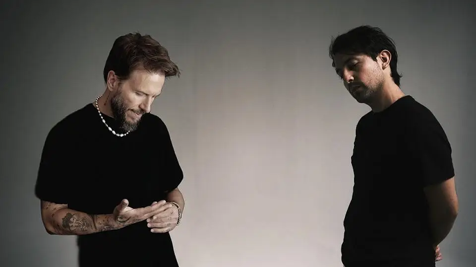 Noel Schajris y El Riqué se unen en 'Mi Futuro Antes' (+video)