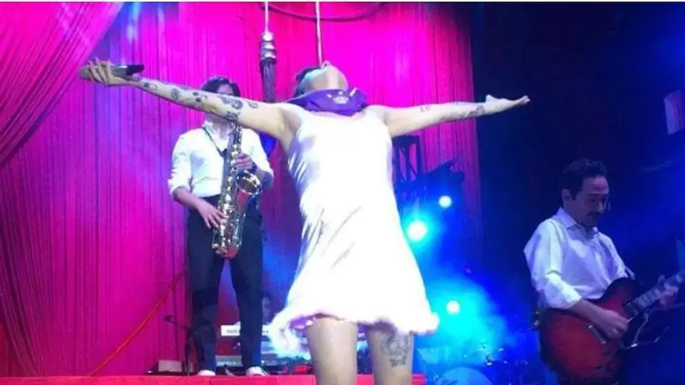 ¿Viene a Veracruz? Mon Laferte