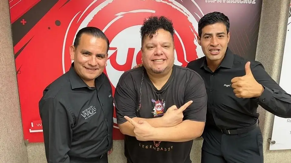El Mariachi Vargas de Tecalitlán ¡En la cabina impactante de Ya! FM con Byron!
