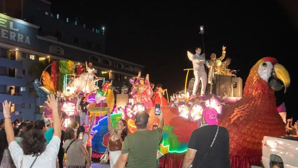 Colorido, baile y diversión en el Papaqui del Carnaval de Veracruz 2026