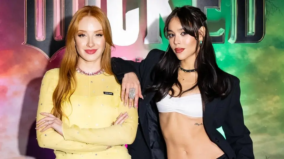 Danna reconoce a un amigo de la infancia en plena entrevista (+VIDEO)