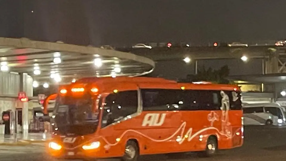 Bebé llega al mundo a bordo de un AU en Veracruz