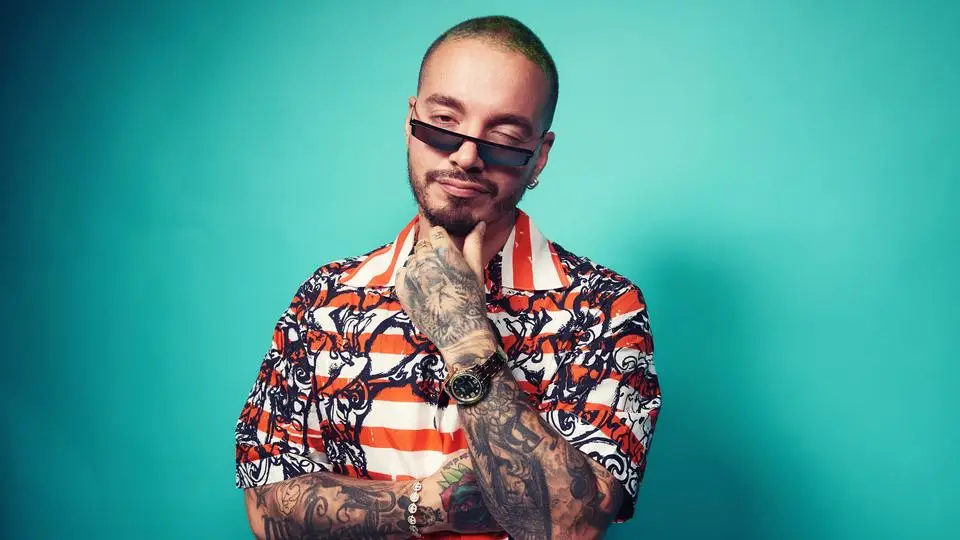 J Balvin sorprende al realizar visita a la Basílica de Guadalupe (+Foto)