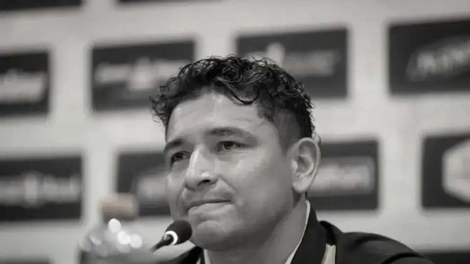 ¡Luto en el fútbol! As3sinan a jugador del Barcelona en Ecuador