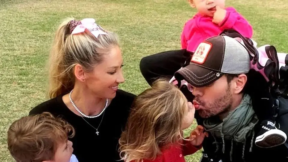 ¡La familia crece! Enrique Iglesias y Anna Kournikova, papás por cuarta ocasión (+foto)