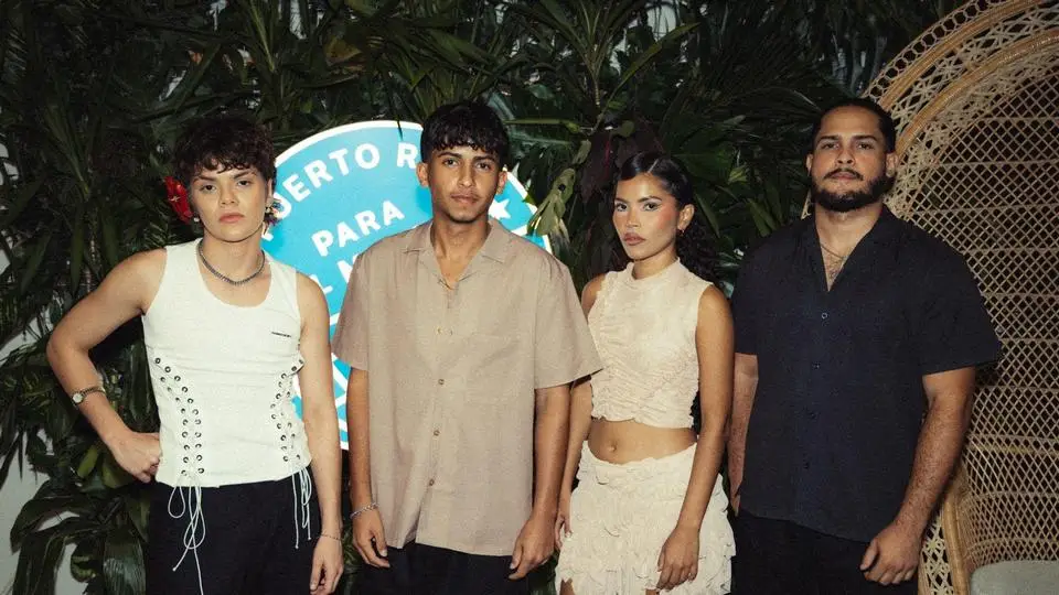 Conoce a Chuwi, el grupo telonero de la gira mundial de Bad Bunny 