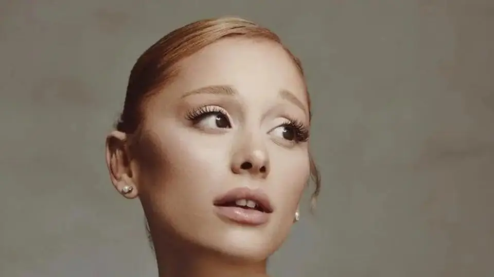 Ariana Grande es la cantante más escuchada del mundo